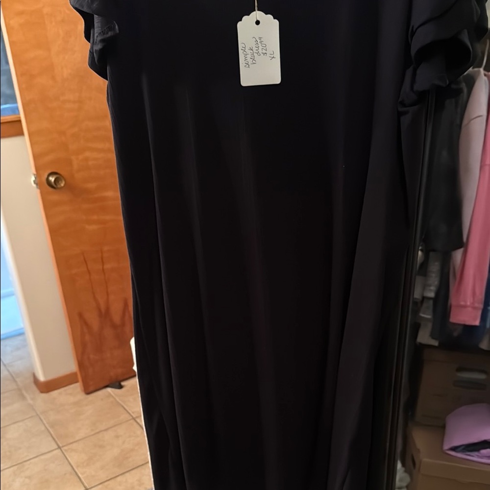 Zenana Outfitters Black Dress - Picture 6 of 11